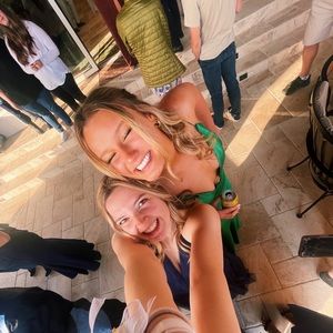 Meet your Posher, Ellie